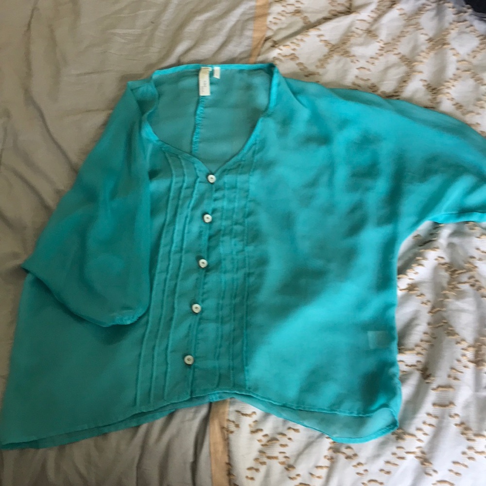 Boutique shirt